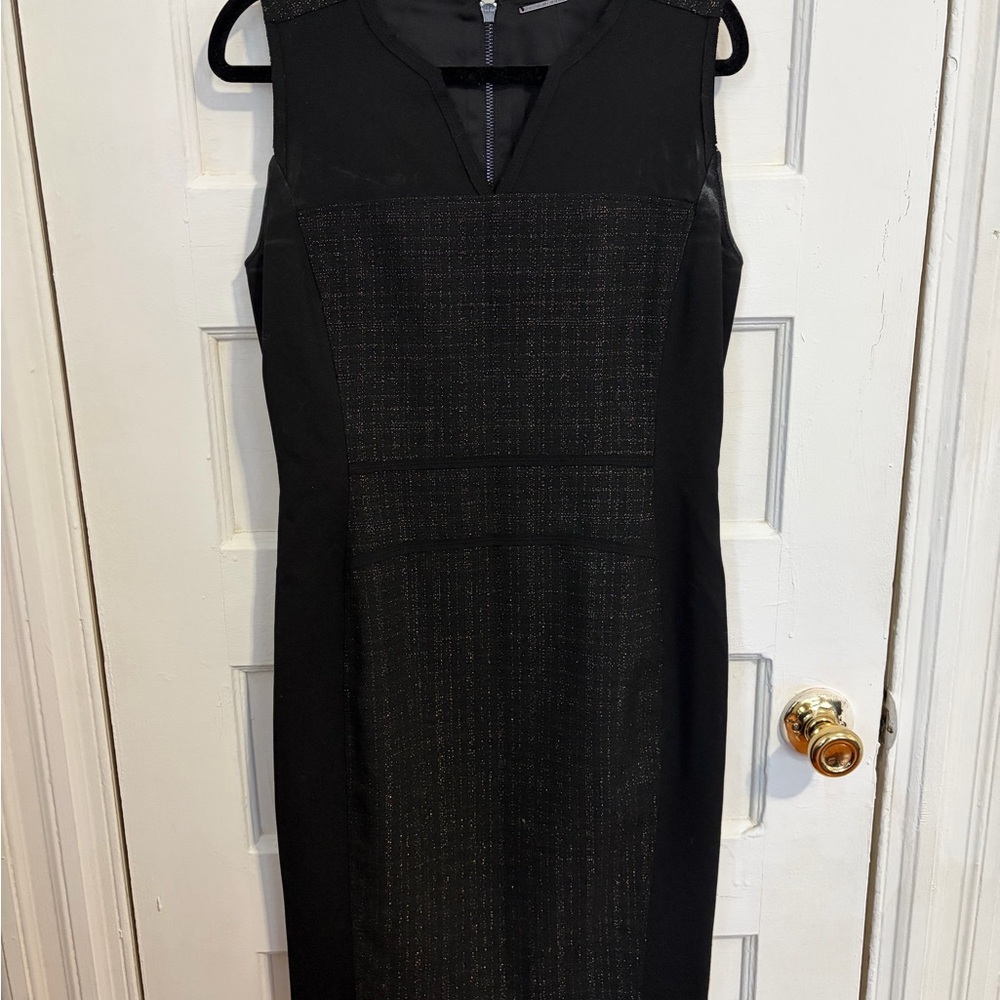 Elie Tahari Elegant Black Midi Dress